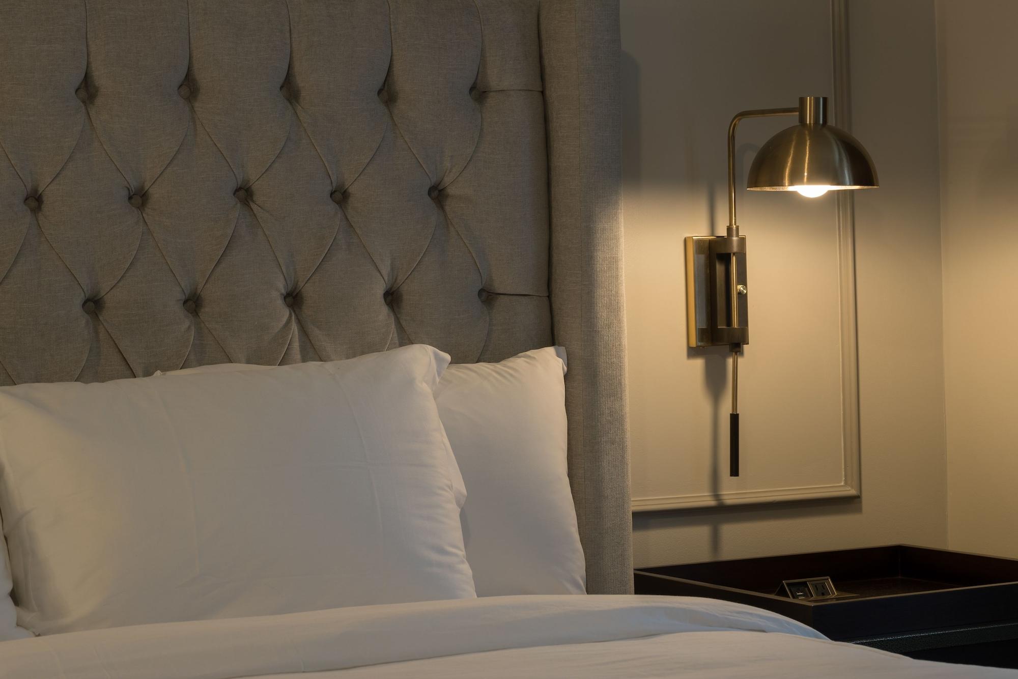 Hotel Phillips Kansas City, Curio Collection By Hilton Екстер'єр фото