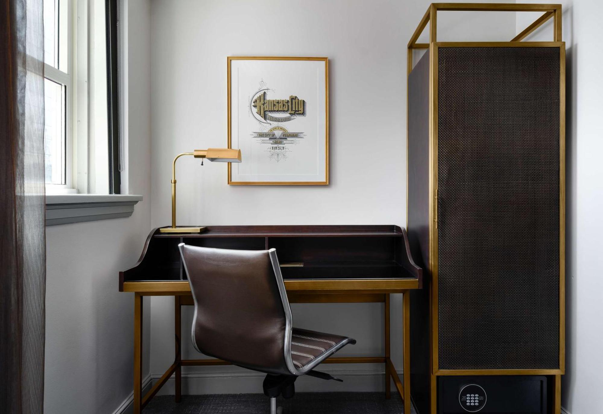 Hotel Phillips Kansas City, Curio Collection By Hilton Екстер'єр фото