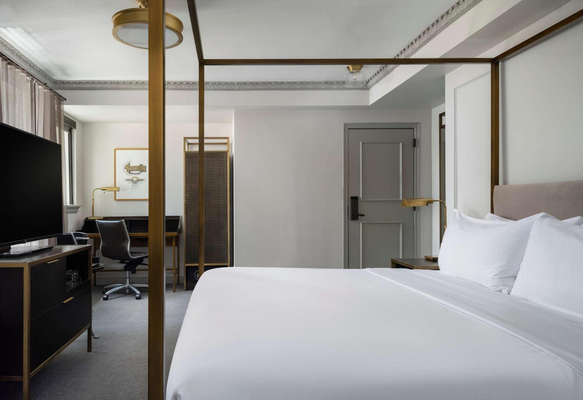 Hotel Phillips Kansas City, Curio Collection By Hilton Екстер'єр фото