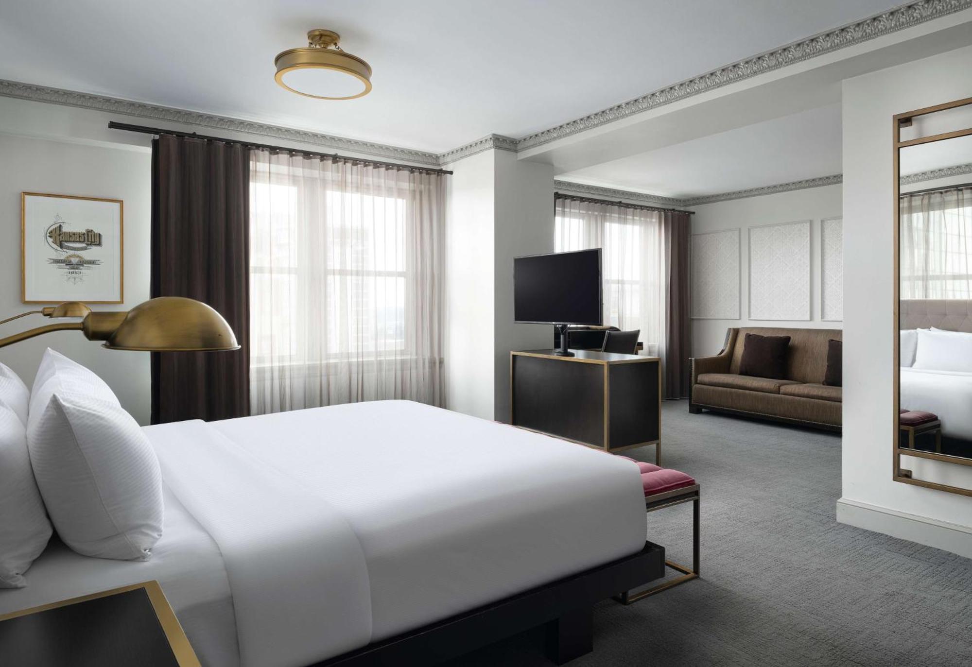 Hotel Phillips Kansas City, Curio Collection By Hilton Екстер'єр фото