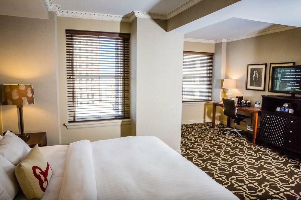 Hotel Phillips Kansas City, Curio Collection By Hilton Екстер'єр фото